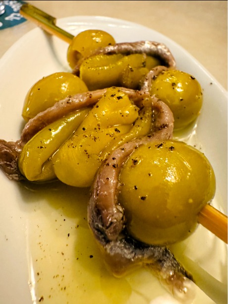 Menu of Bars in Barcelona, Bar Alegria, Gilda anchoa