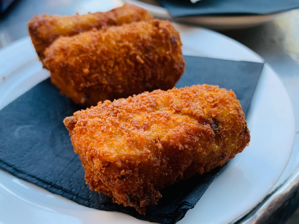 Menu of Bars in Barcelona, Bar La Principal, Croqueta de escudella