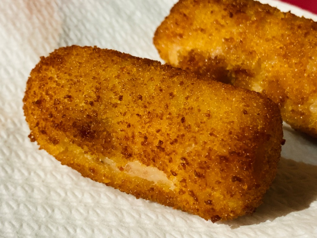 Menu of Bars in Barcelona, El Meu món, Croqueta de jamón