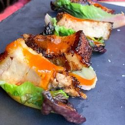 Carta de Bares en Barcelona, Mucho Cielo y Mucho Mar, Daus de cansalada amb tocs asiàtics