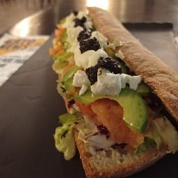 Carta de Bares en Barcelona, Mucho Cielo y Mucho Mar, Salmó Fumat