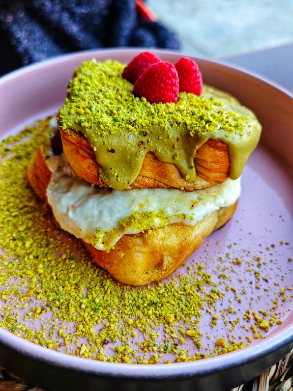 Carta de Bares en Pontecesures, Cafetería A Palmeira, French toast pistacho
