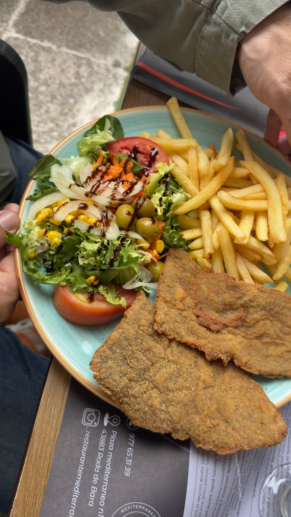 Valoración y opiniones de comida y bebida en Roda de Berà, RESTAURANT MEDITERRANEO, Combinado n10