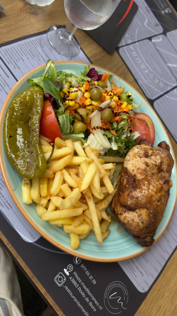Valoración y opiniones de comida y bebida en Roda de Berà, RESTAURANT MEDITERRANEO, Combinado n7