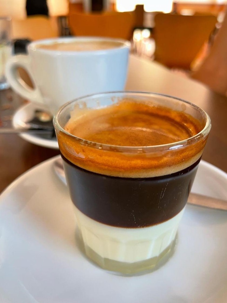 Menu of Bars in Torrent, El Rinconcito de Flora, Café 𝐛𝐨𝐦𝐛ó𝐧