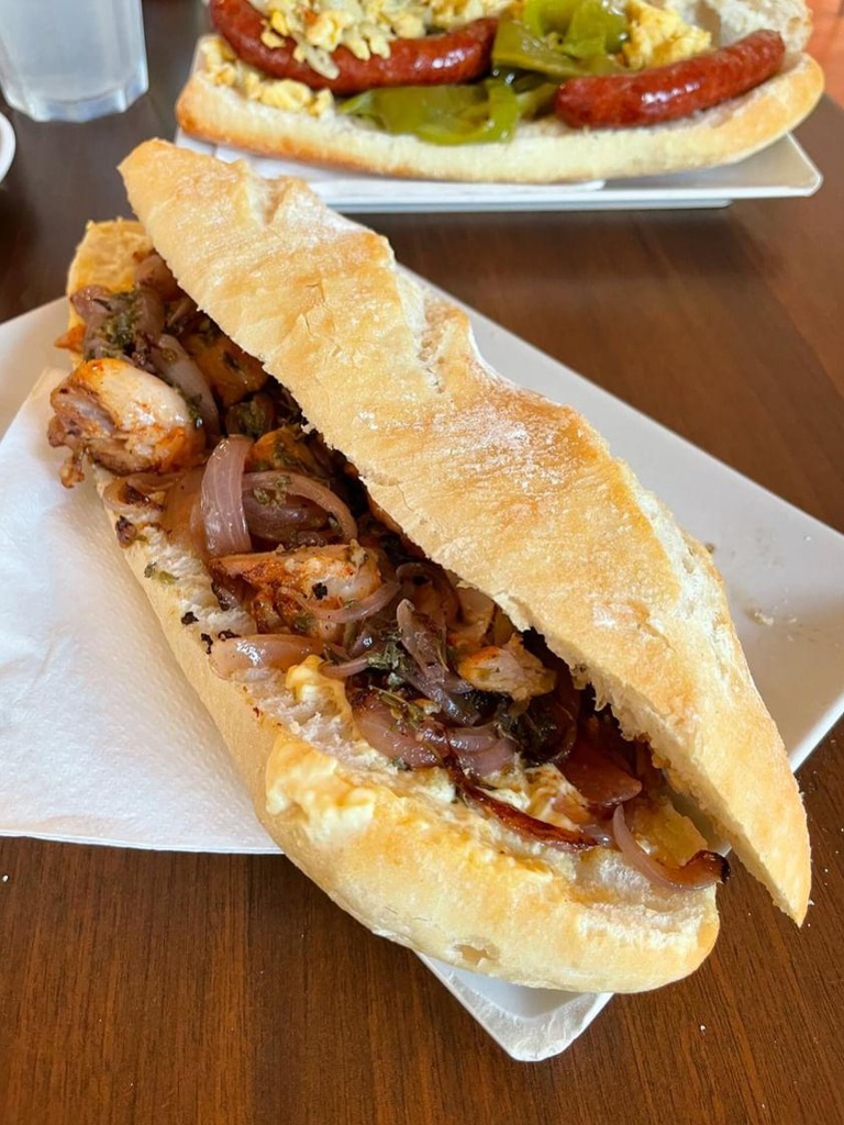 Menu of Bars in Torrent, El Rinconcito de Flora, 𝐄𝐥 𝐩𝐨𝐥𝐥𝐚𝐬𝐭𝐫𝐞