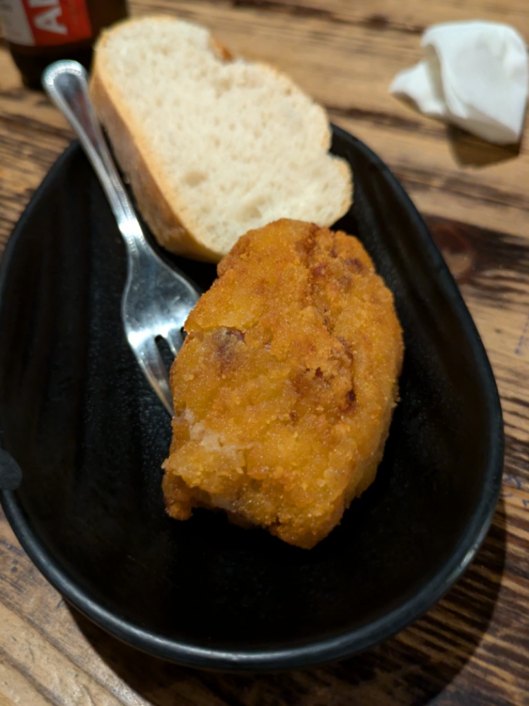 Carta de Bares en Zaragoza, La Abadía de Glastonbury, Croqueta de jamón