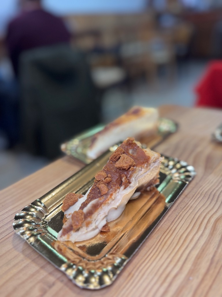 Carta de Cafeterías en Benidorm, El Café de Axel, Tarta de queso con galleta lotus