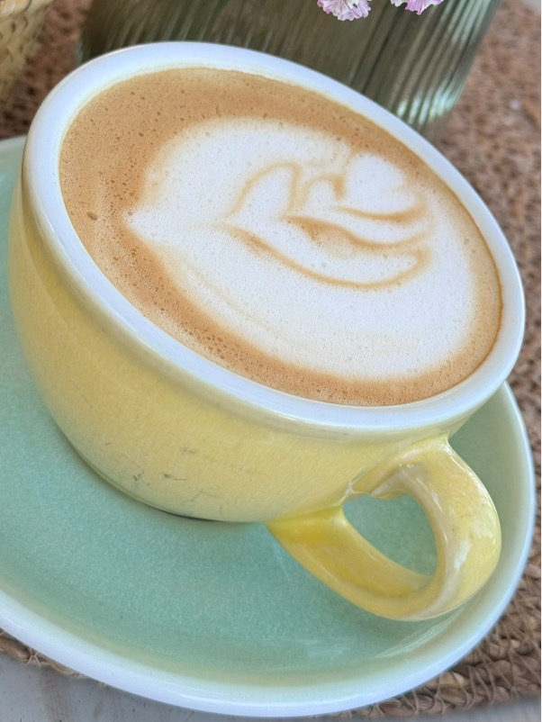 Menu of Coffee Shops in Formentera, Salines Café, Café con leche avena