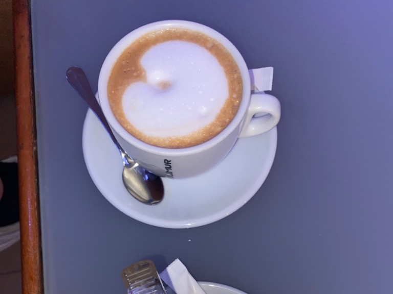 Carta de Cafeterías en Lorquí, Tropical, Café con leche