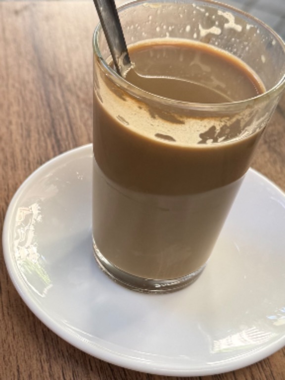 Recomendación gastronómica de Sevilla: Café con leche