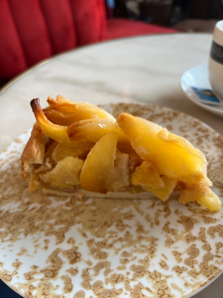 Carta de Cafeterías en Valencia, Savoiardi, Apple pie caramel