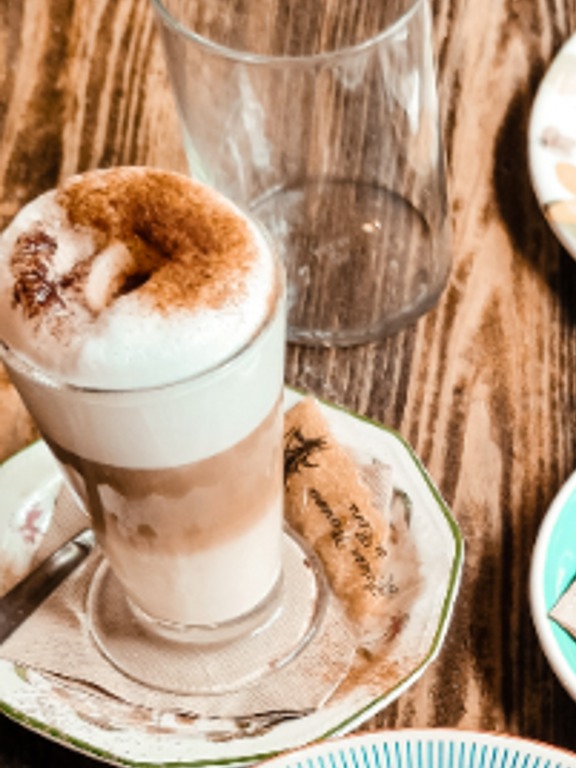 Carta de Cafeterías en Zaragoza, Doña Hipólita, Capuccino