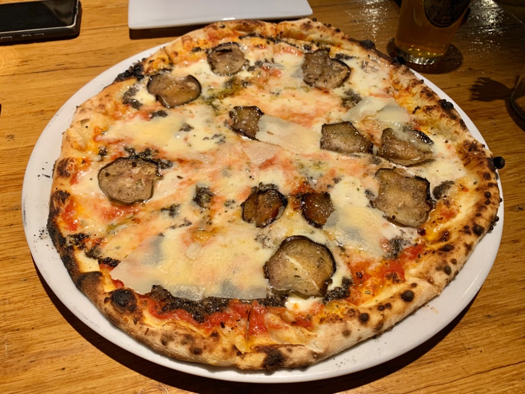 Menu of Beer Halls in Barcelona, Brew Wild BCN, Pizza de la mamma