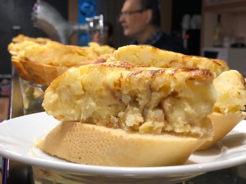 Menu of Beer Halls in Benidorm, Tortilleria de Benidorm, Tortilla clásica con cebolla
