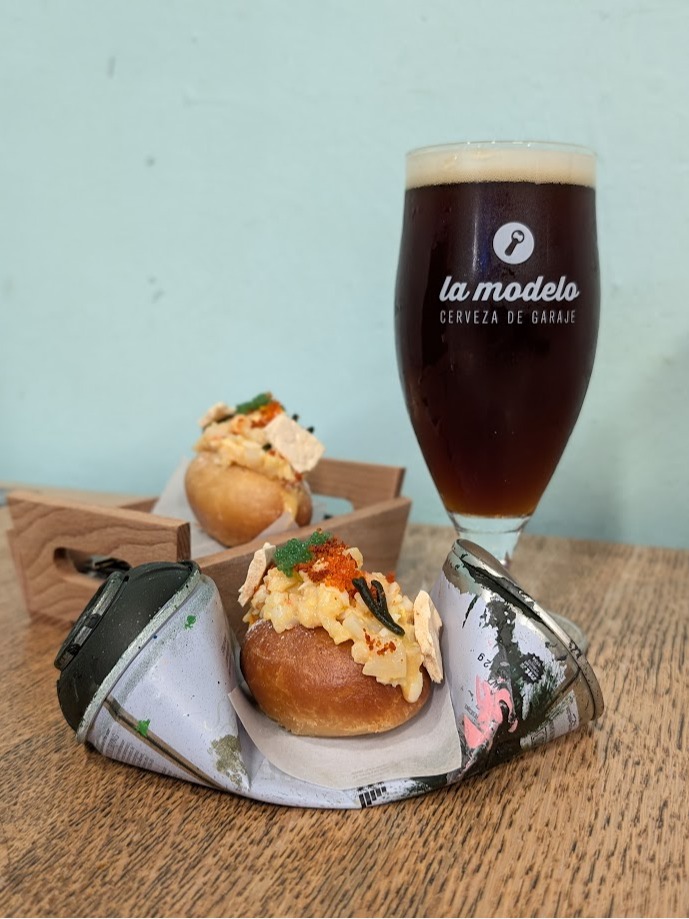 Valoración y opiniones de comida y bebida en Pamplona, La Modelo Craft Beer & Food, Wholecar