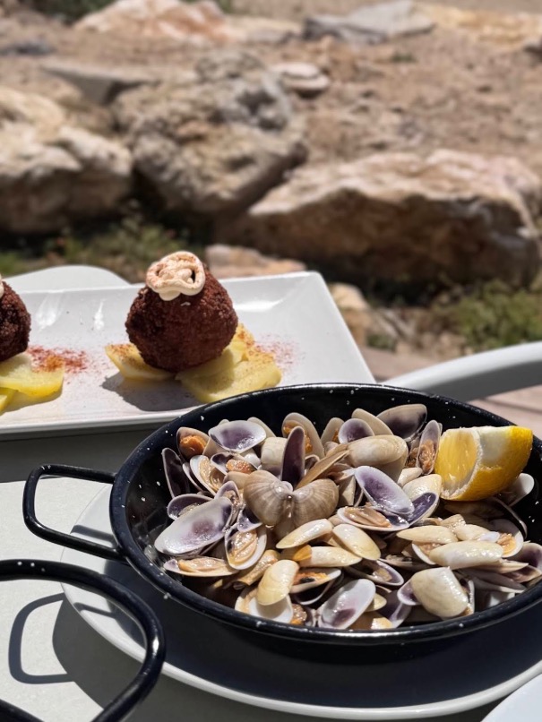 Carta de Chiringuitos en Roda de Berà, Punta Paloma Sun Beach Club, Tallinas
