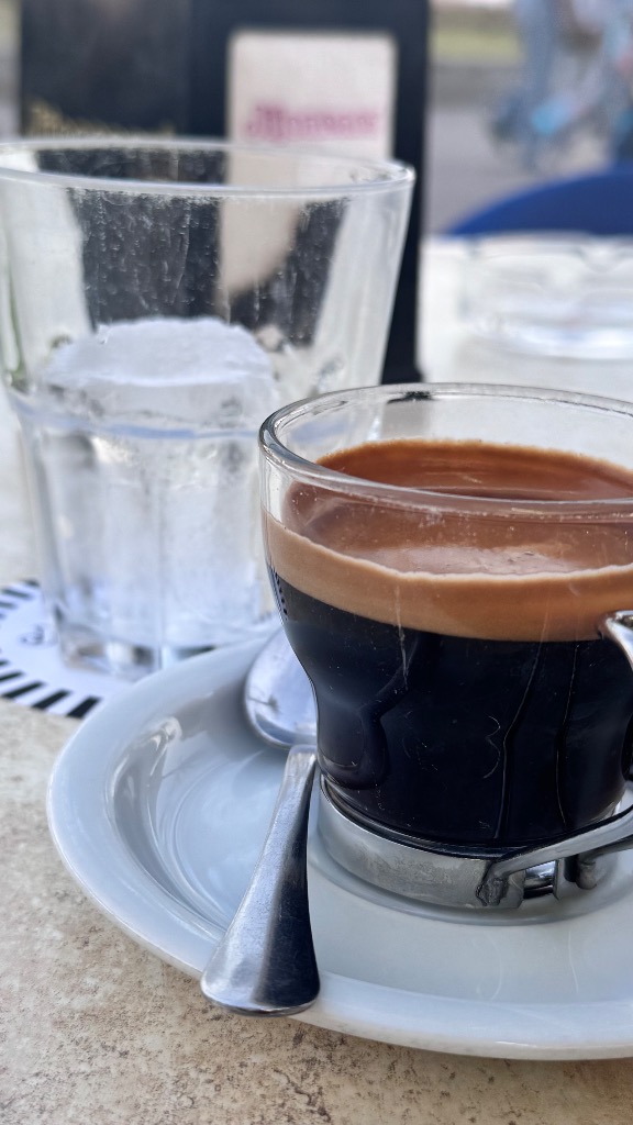 Valoración y opiniones de comida y bebida en Comarruga, La Jijonenca, Café con hielo