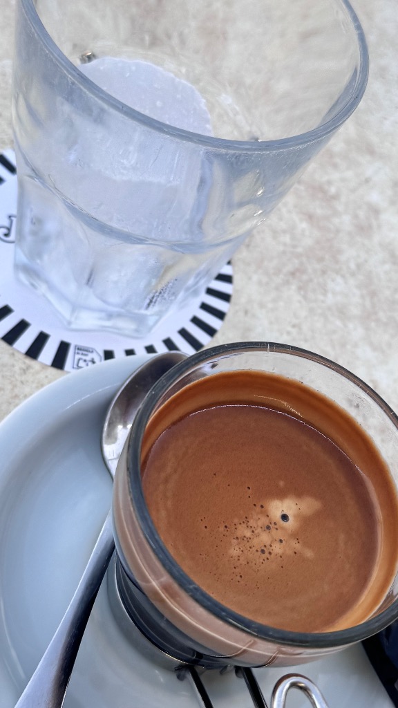 Valoración y opiniones de comida y bebida en Comarruga, La Jijonenca, Café con hielo