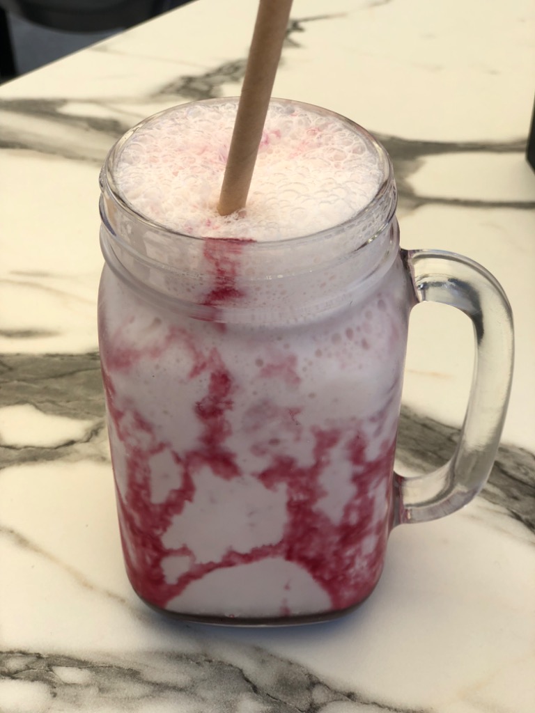 Carta de Heladerías en Llanes, Heladería Revuelta, Batido de helado