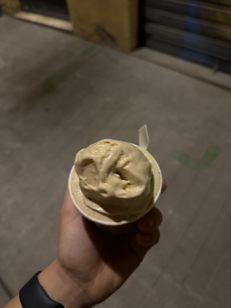 Carta de Heladerías en Valencia, Gelateria La Romana, Helado de pistacho y de nocciola