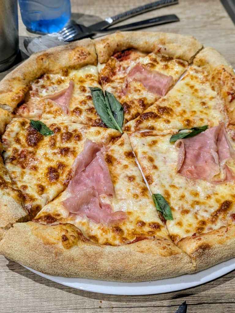 Carta de Pizzerías en Zaragoza, Luca Street Food Pizza, Crispy Primavera