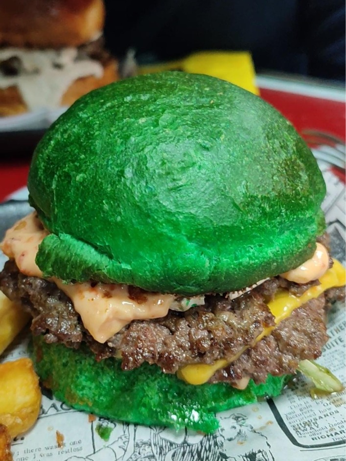 Carta de Restaurantes en Alcantarilla, Trafic Burger, Hamburguesa Grinch