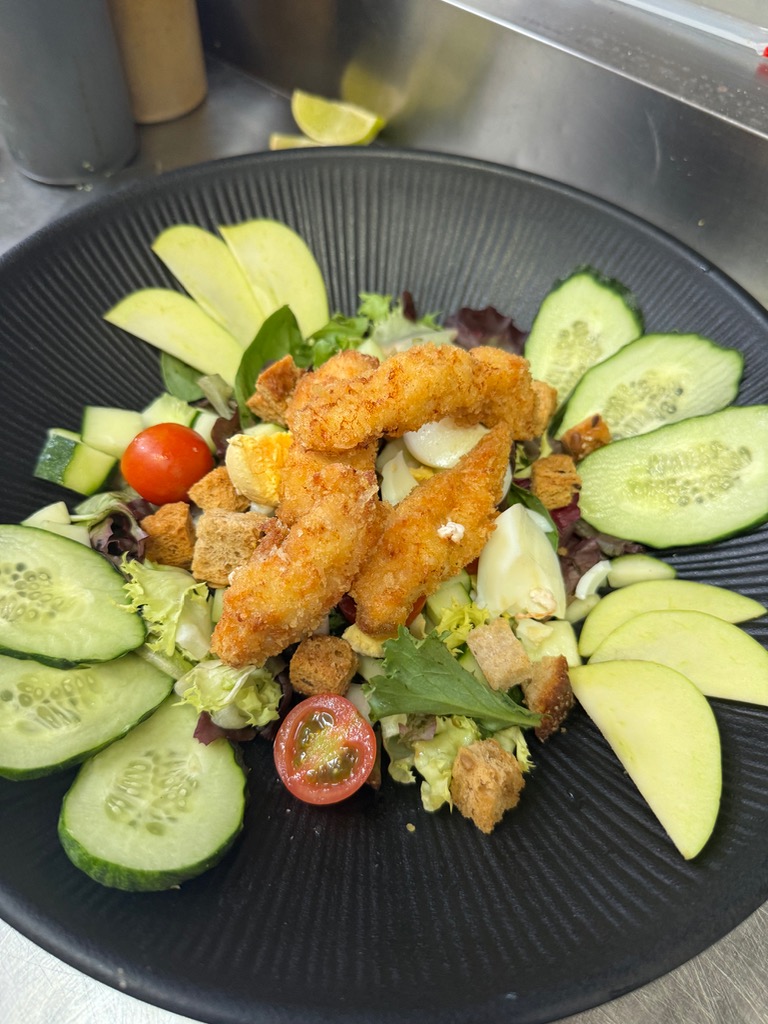 Carta de Restaurantes en Alfaz, Wanderlust ️, Ensalada César