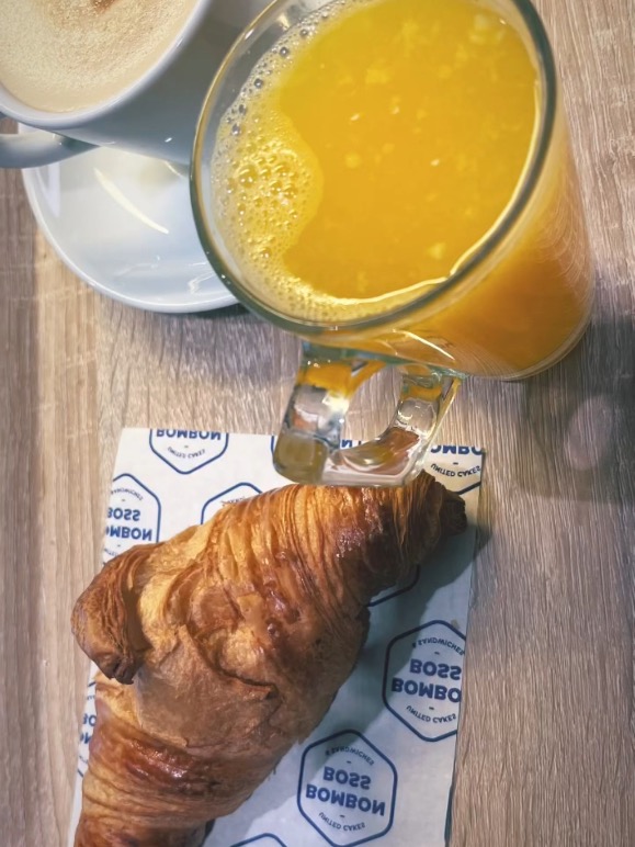 Carta de Cafeterías en Alicante, Bombon Boss, Menú Desayuno