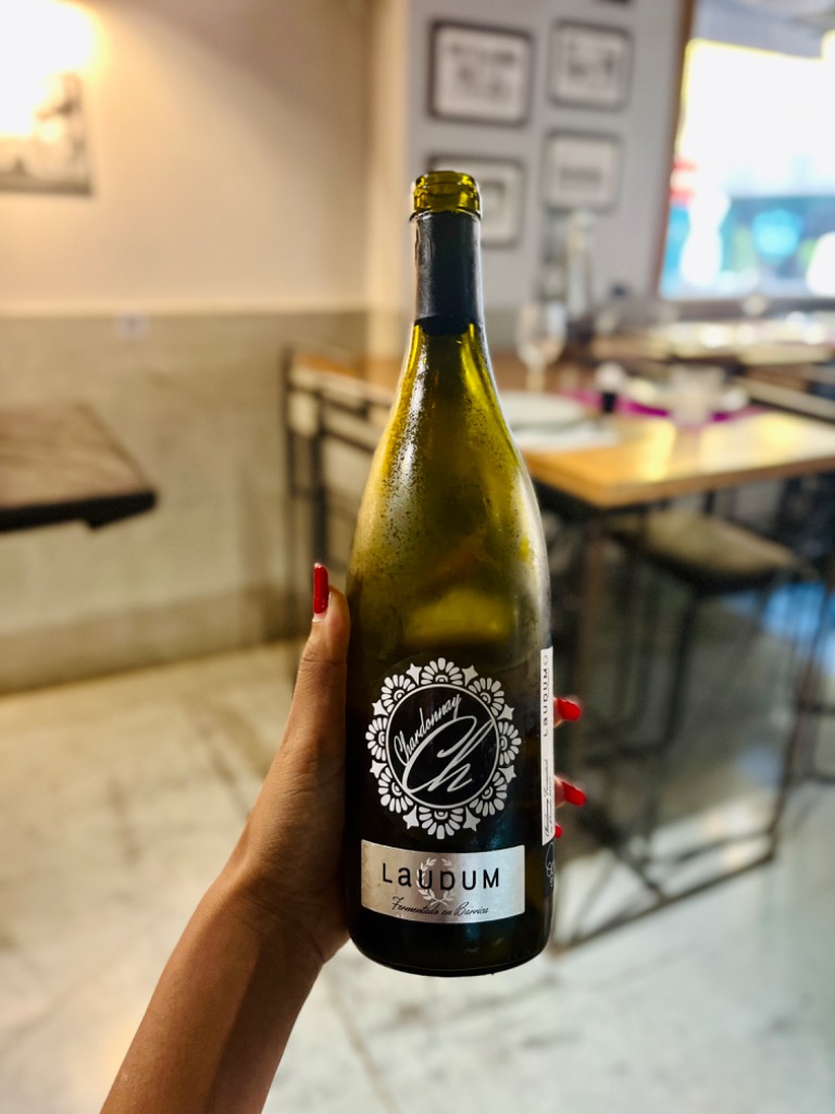 Carta de Restaurantes en Alicante, Cerveceria Layton Castaños, Laudum (chardonnay, fermentado en barrica)