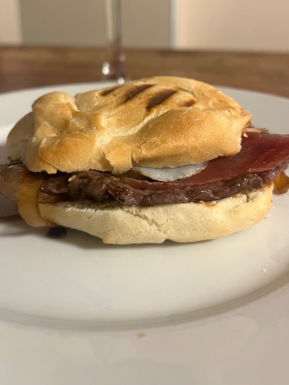 Carta de Restaurantes en Alicante, Cervecería Sento, RAUL montadito