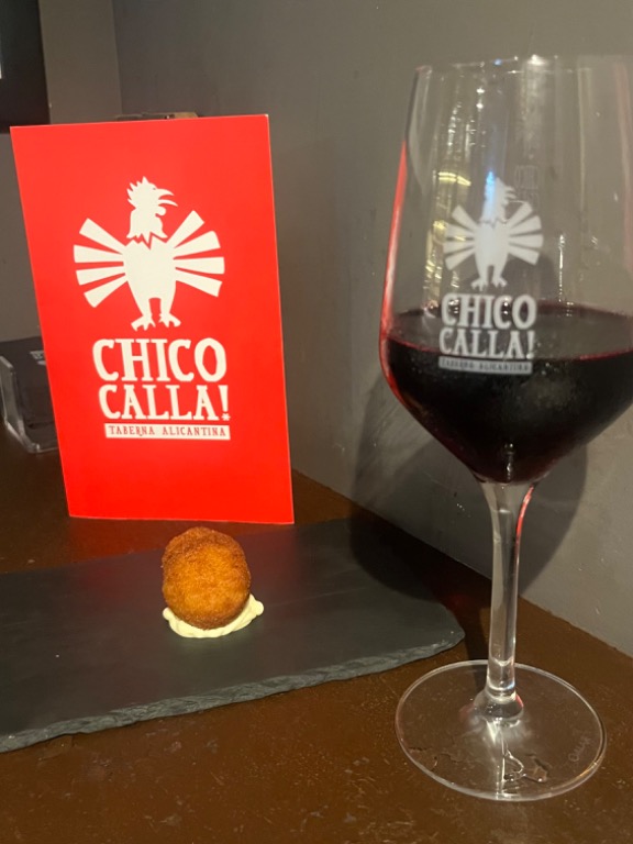 Menu of Restaurants in Alicante, Chico Calla | C/ San Francisco, CROQUETEANDO variado de croquetas caseras de jamon, setas y mariscos