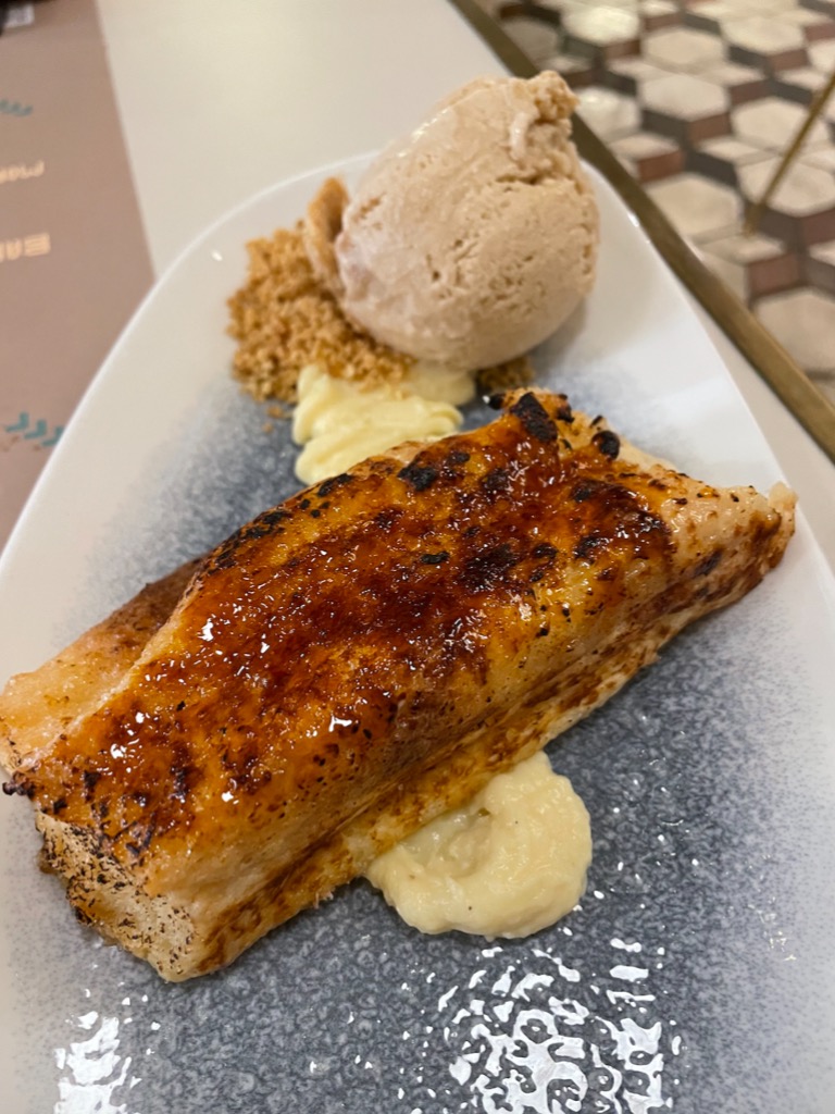 Carta de Restaurantes en Alicante, La Ddisfrutoona, Torrija caramelizada con helado de avellana