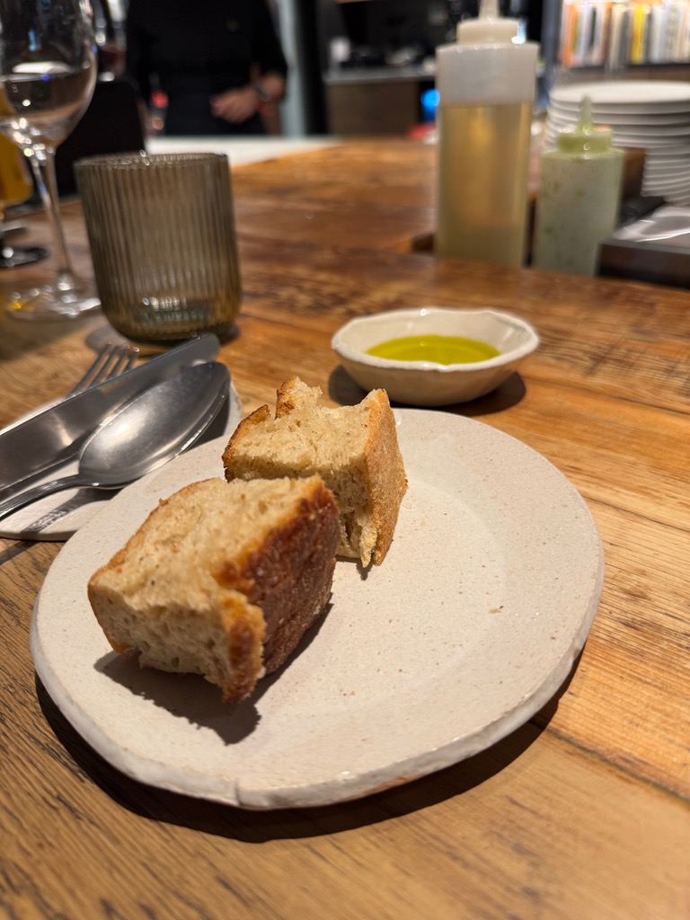 Gastronomy recommendation in Alicante: Pan con aceite d eólica