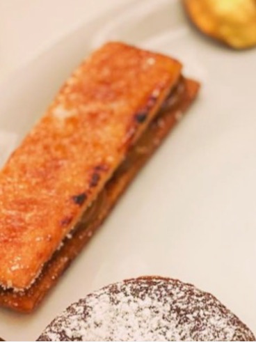 Carta de Restaurantes en Alicante, PIPIRRANA VERMUT, Mil hojas caramelizado