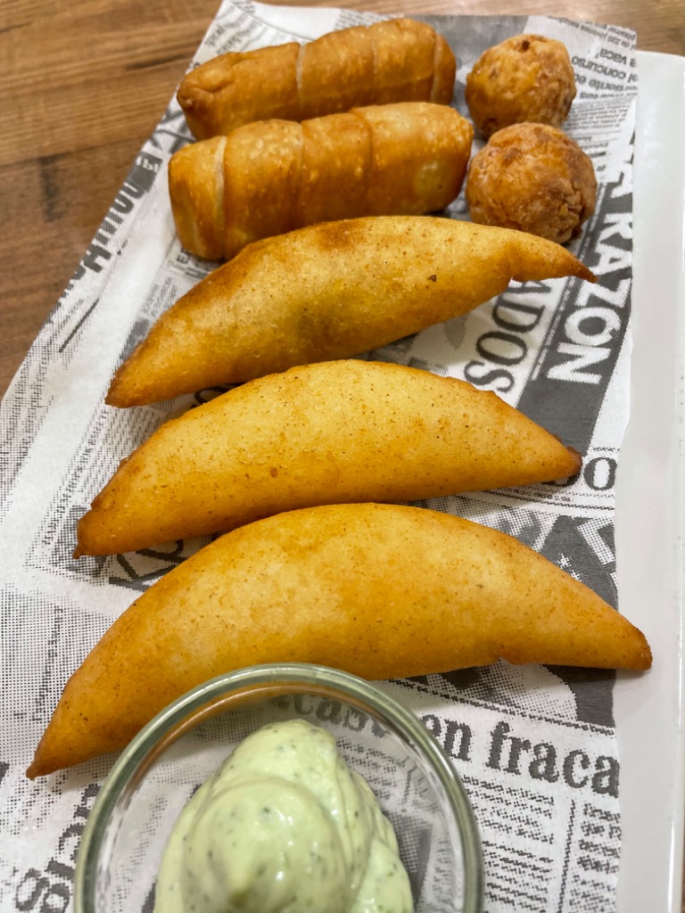 Carta de Restaurantes en Alicante, Sabolé, Combo de empanadas, sabo bites y tequeños