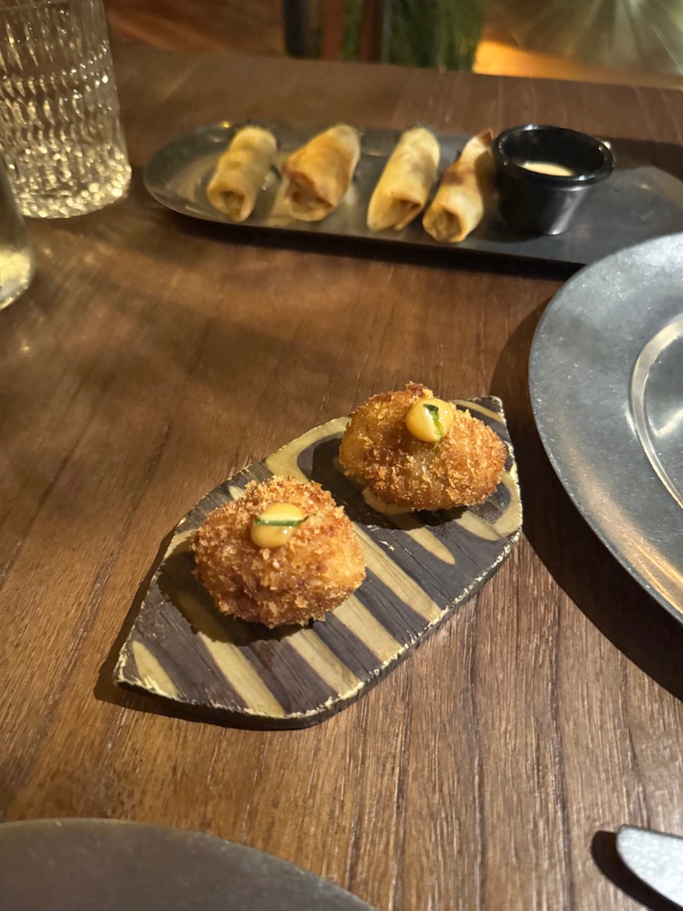 Carta de Restaurantes en Alicante, Voltereta, Bienvenido a Tanzania, Croquetas de pato teriyaki