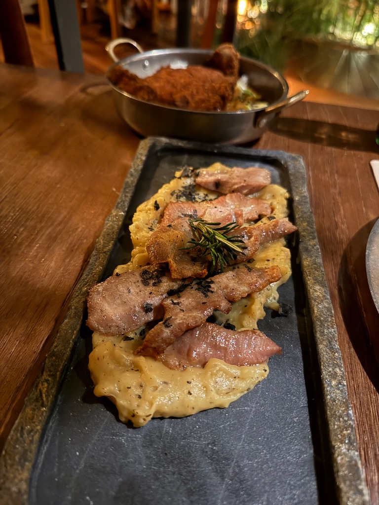 Carta de Restaurantes en Alicante, Voltereta, Bienvenido a Tanzania, Secreto por las nubes