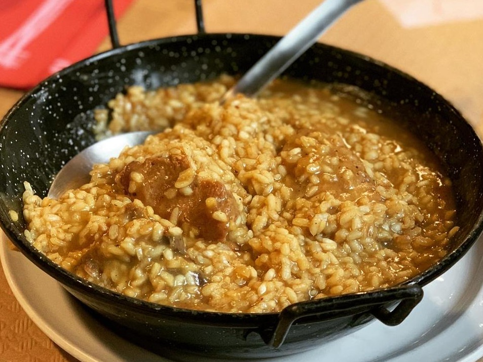 Carta de Restaurantes en Aller, Ca'l Xabú, Arroz con Pitu