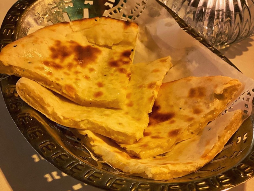 Carta de Restaurantes en Altea, albir tifin, Pan de queso