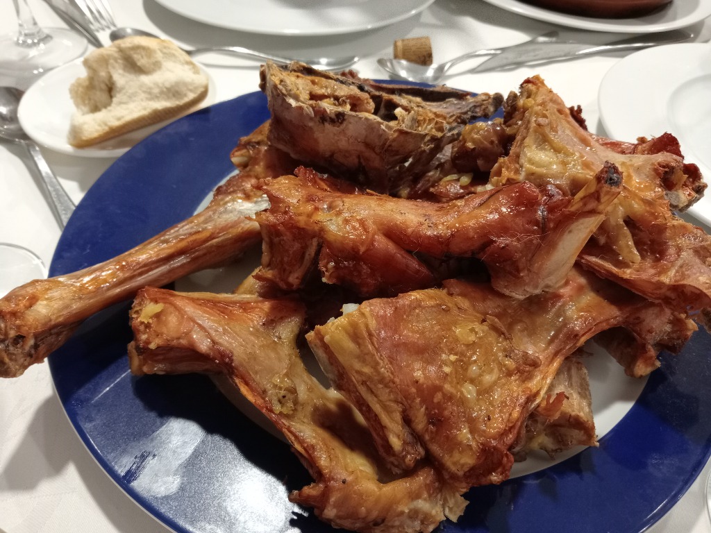 Carta de Restaurantes en Andosilla, hotel villa de Andosilla, Cabrito
