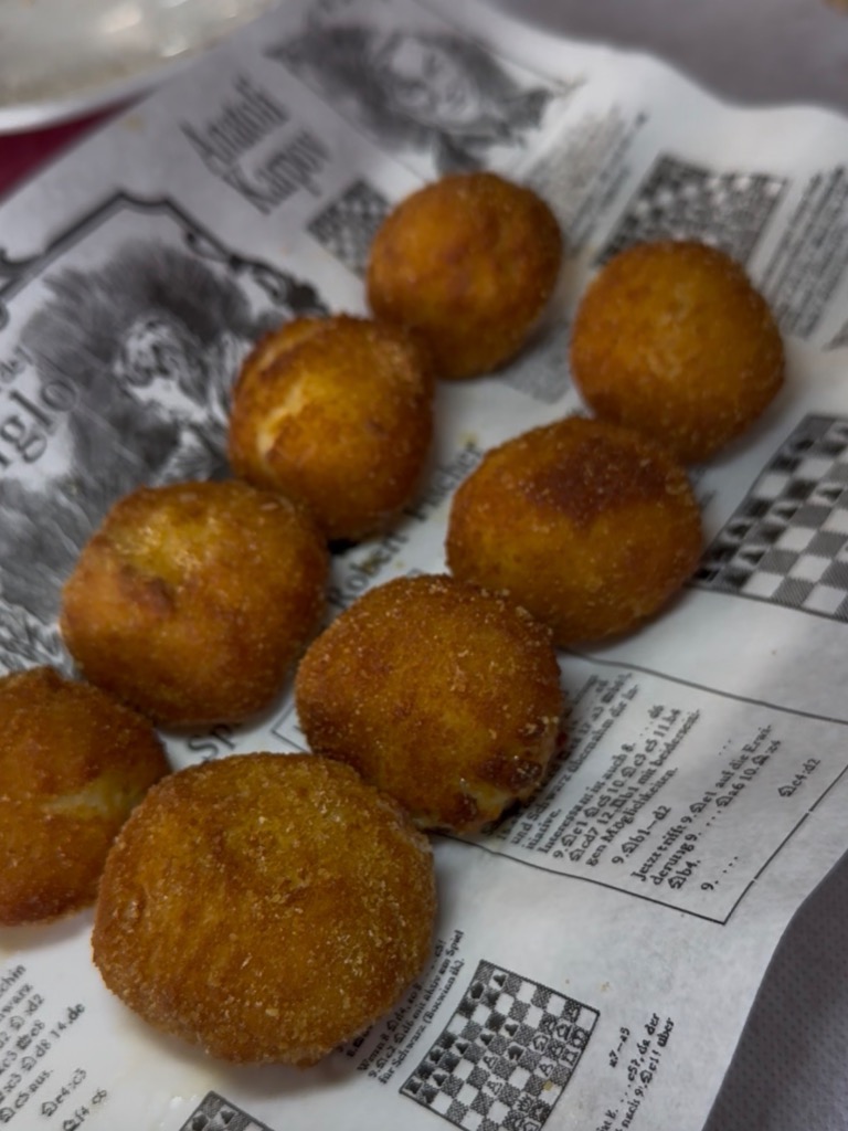 Carta de Restaurantes en Añézcar, Txikottxikot Bar restaurante, Croquetas de ibericos