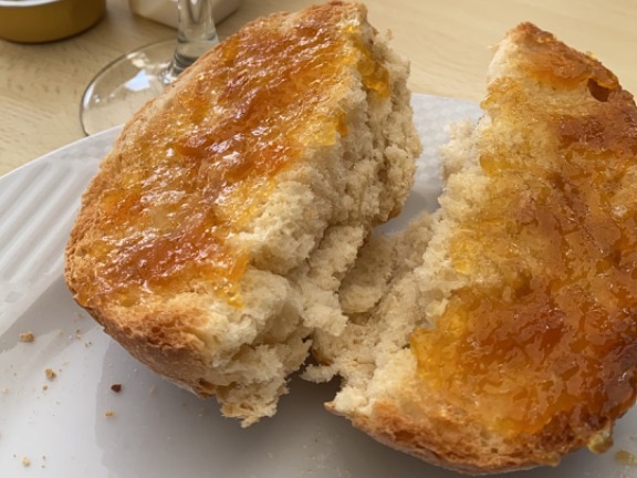 Carta de Restaurantes en Archena, Restaurante Internacional, Tostada de mermelada