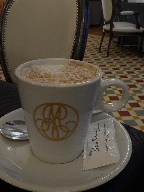 Carta de Restaurantes en Barbastro, Restaurante San Ramón del Somontano, Café con leche