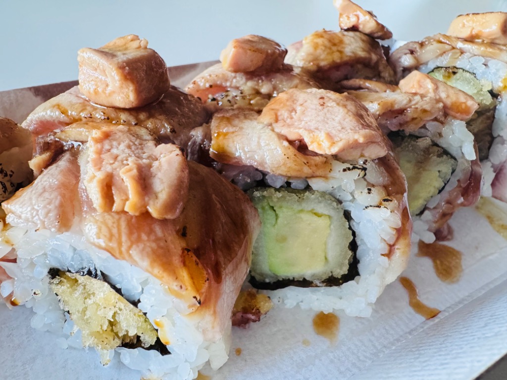 Carta de Restaurantes en Barcelona, 4 Makis, Toro Deluxe