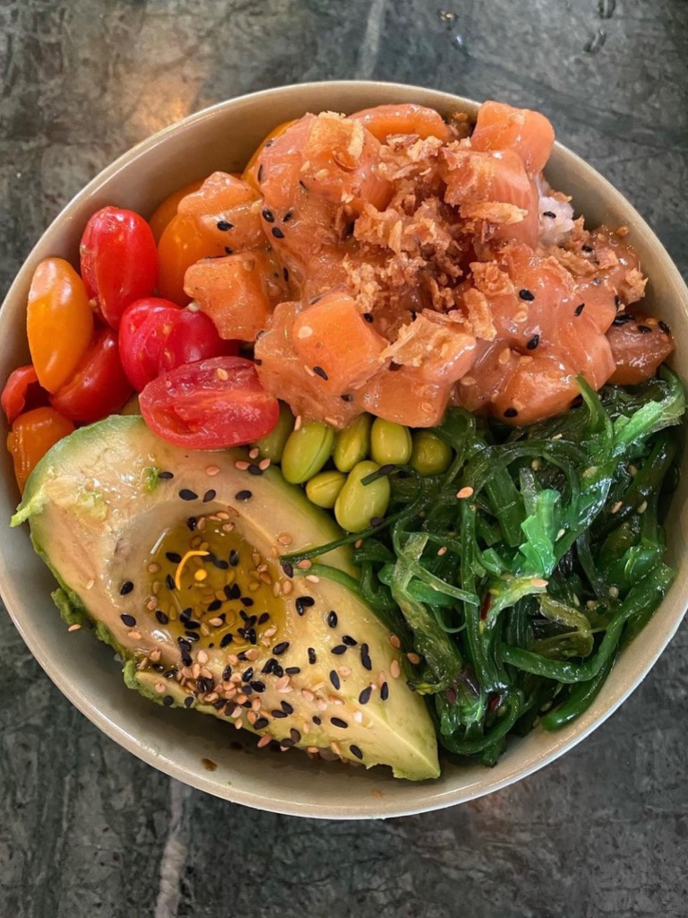 Carta de Restaurantes en Barcelona, A Vocados Ferran, Poké de salmón