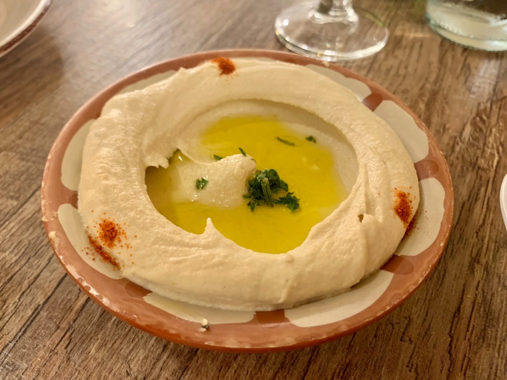 Carta de Restaurantes en Barcelona, Al Jaima de Abou Khalil Restaurante, Hummus