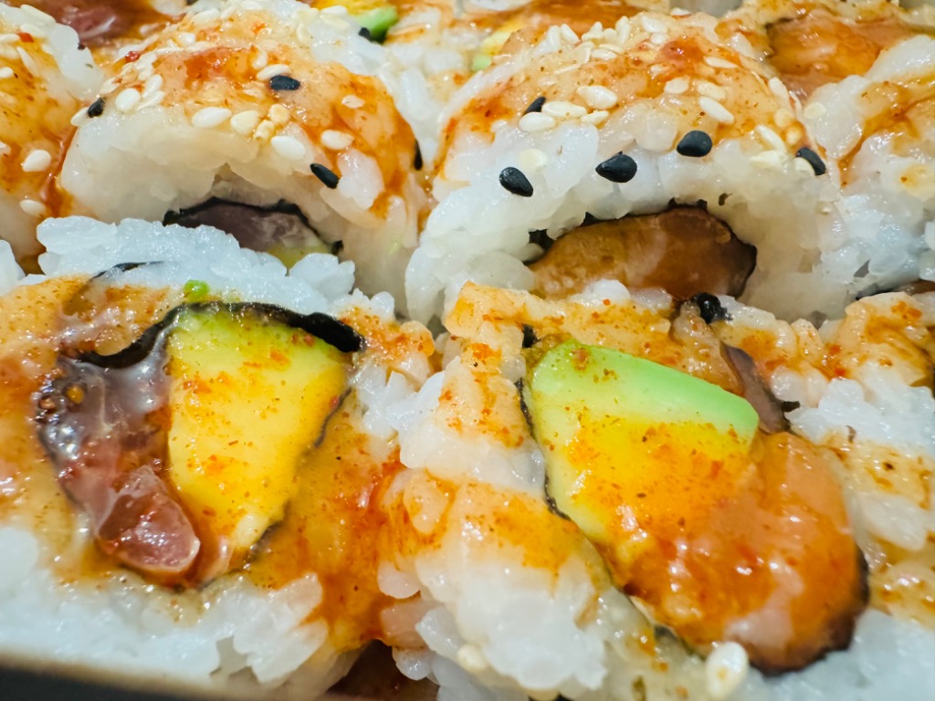 Menu of Restaurants in Barcelona, Asian Noodles & Sushi - Nou Rambla, California Spicy Salmón (8p)