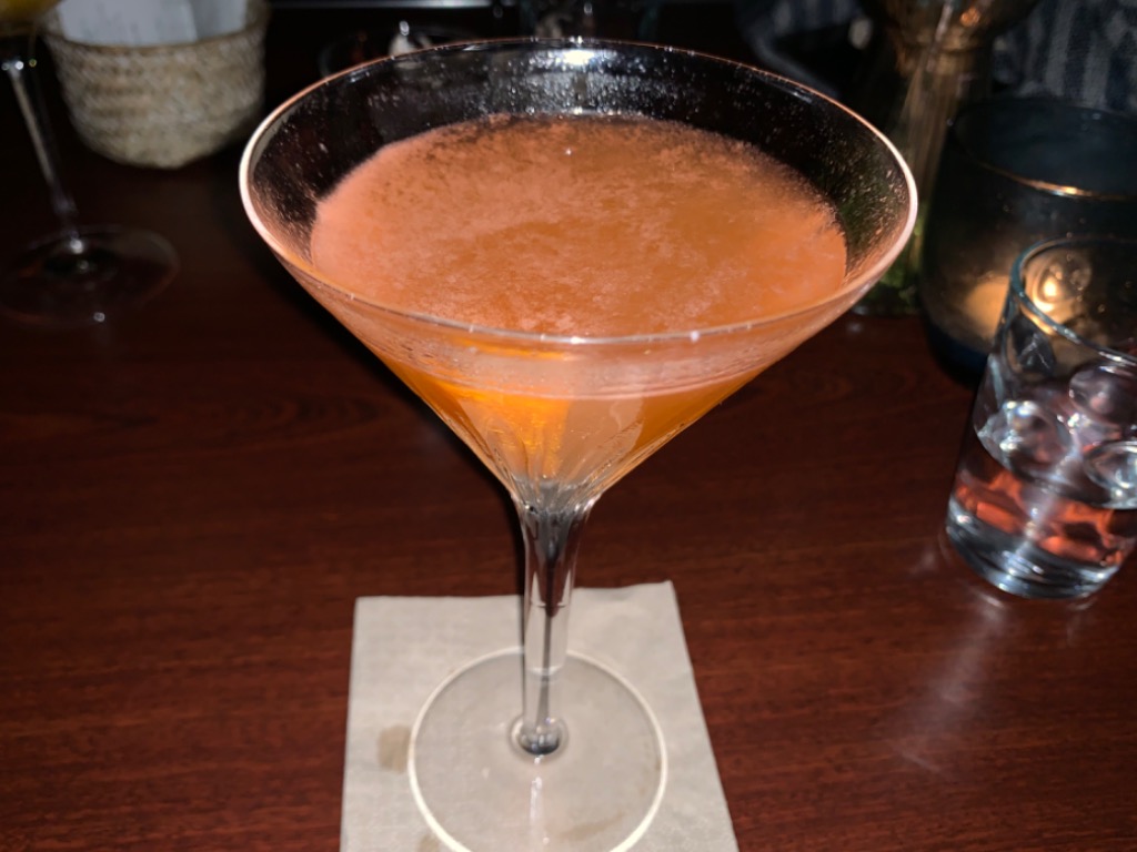 Carta de Restaurantes en Barcelona, Babula Bar 1937, Cocktail de mezcal y Chartreuse verde