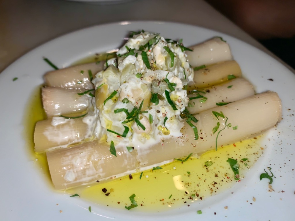 Carta de Bares en Barcelona, Bar Bodega Quimet, Mini puerros con salsa tártara